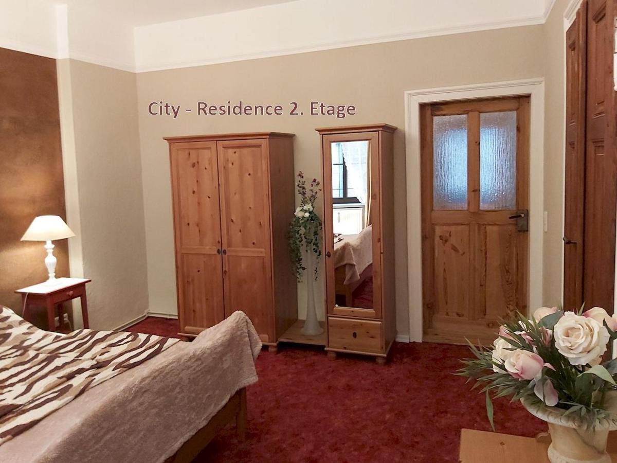 Apartament City-ferienwohnungen-dresden - Zentral Gelegen Im Haus Louisenstrasse 11 - Dresden-neustadt *