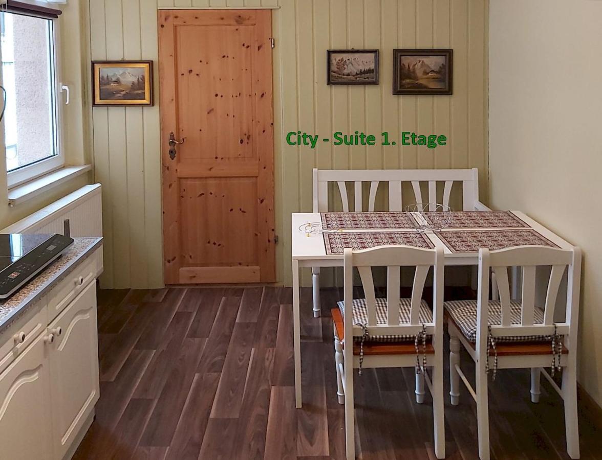 Apartament City-ferienwohnungen-dresden - Zentral Gelegen Im Haus Louisenstrasse 11 - Dresden-neustadt *