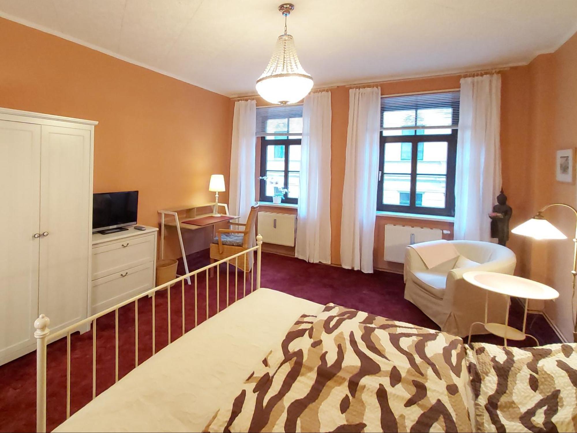 Appartement City-ferienwohnungen-dresden - Zentral Gelegen Im Haus Louisenstrasse 11 - Dresden-neustadt Dresden